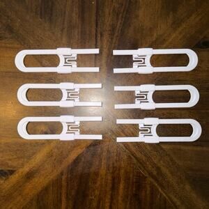 Double Door Baby Proofing Cabinet Locks White - Set of 6 - Good used condition!!